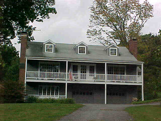 Building photograph for 32 MT GREENERY LANE